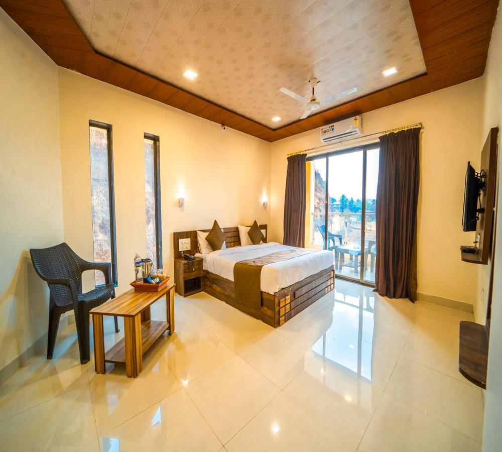 Vrindavan Resort Mahabaleshwar Bagian luar foto